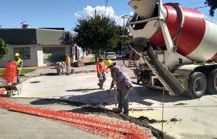 la renovación de las calles avanza en distintos frentes.