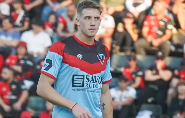 Brandon López, una de las revelaciones de Brown de Adrogué.