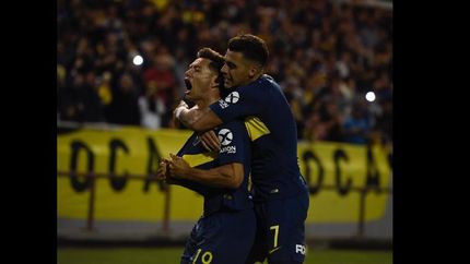 Zárate, siempre determinante, puso el 2-0.