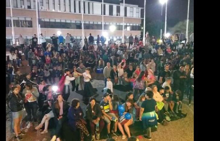 hasta el domingo de 11 a 23.