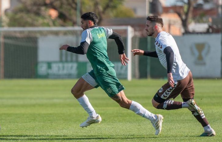 Empate en el Campo de Deportes.