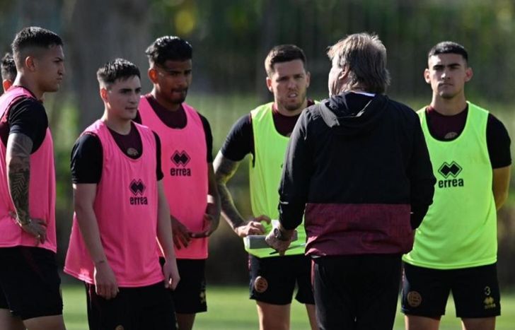 El Ruso destacó el desempeño de sus dirigidos ante el Pirata cordobés.