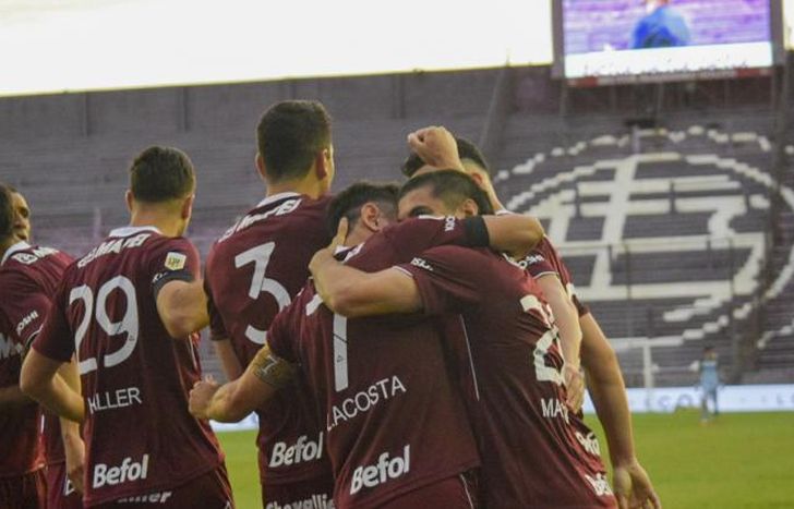 Jugando en el Sur, Lanús lleva cinco meses sin derrotas.