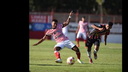 Los Andes no estuvo a la altura y quedó al borde del descenso. Los Andes no estuvo a la altura y quedó al borde del descenso.