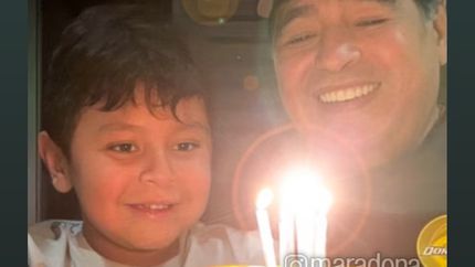 Verónica Ojeda celebró los 13 años de Dieguito con un mensaje en la cuenta de Diego Maradona. Verónica Ojeda celebró los 13 años de Dieguito con un mensaje en la cuenta de Diego Maradona.
