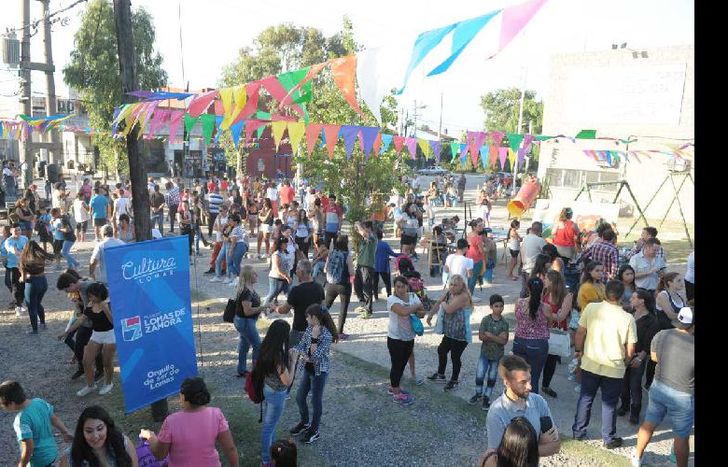 los alumnos se lucen en los festejos todos los años.