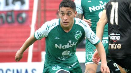 Castet, el nuevo del Gasolero, jugó siempre en Sarmiento.