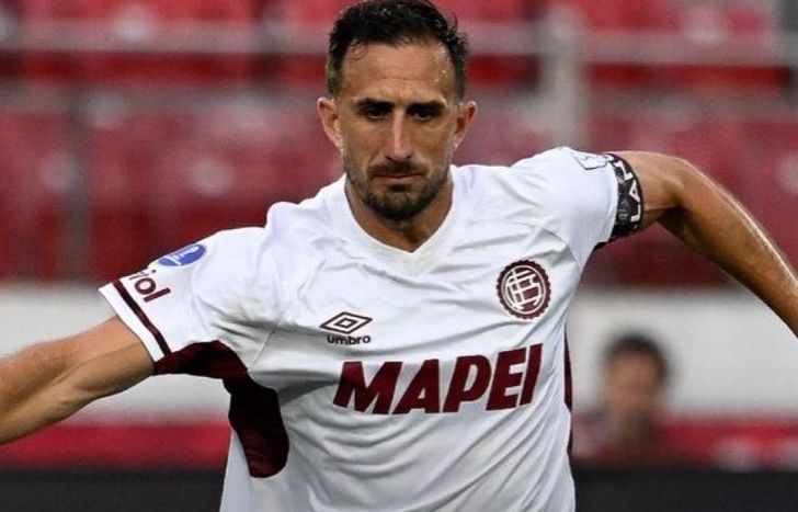 La bronca de Izquierdoz contra el arbitraje de Anderson Daronco.