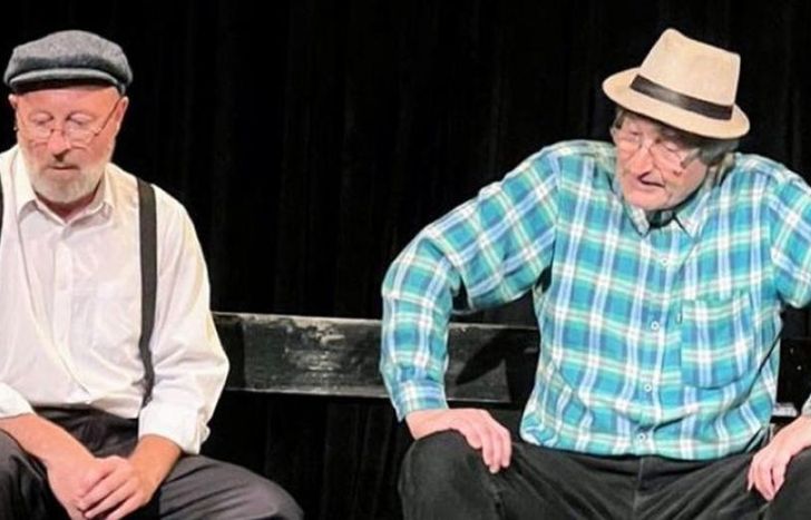 Los actores en escena.