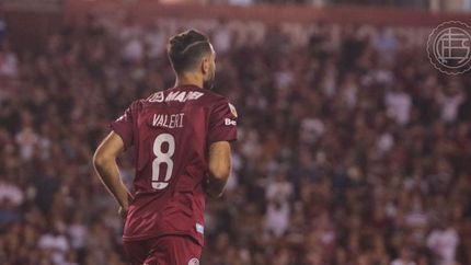 Diego Valeri se despidió de Lanús.