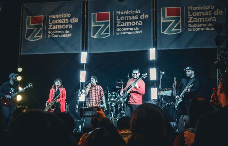 La banda ya tocó en diferentes lugares de Lomas.