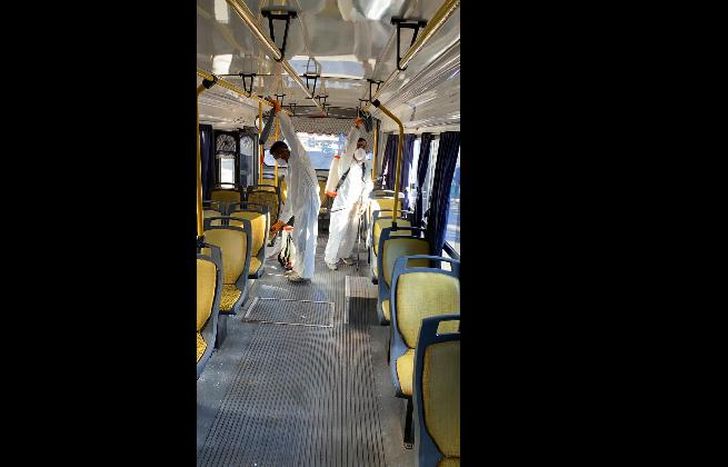 desinfectan las líneas de colectivos y terminales.