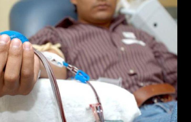 No es necesario ir en ayunas.