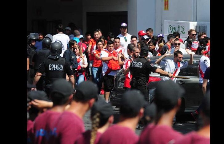 Hubo incidente durante todo el día y la jornada terminó con alrededor de 60 detenidos.