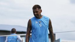Luis López se podría perder algunos partidos en Temperley.