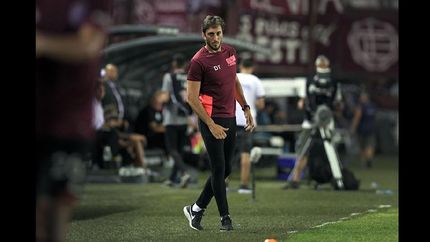 Luis Zubeldía se vio obligado a realizar modificaciones. Luis Zubeldía se vio obligado a realizar modificaciones.
