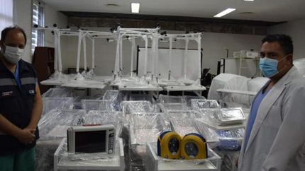 El nuevo material sanitario para el hospital de Budge. El nuevo material sanitario para el hospital de Budge.