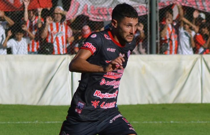 El volante se vuelve a Libertad.