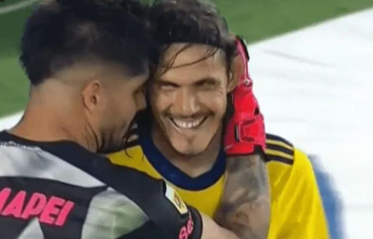 Acosta fue imbatible ante Cavani, en el partido ante Boca.