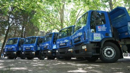 Entregaron cinco camiones a los trabajadores de Comunidad Lomas Limpia.