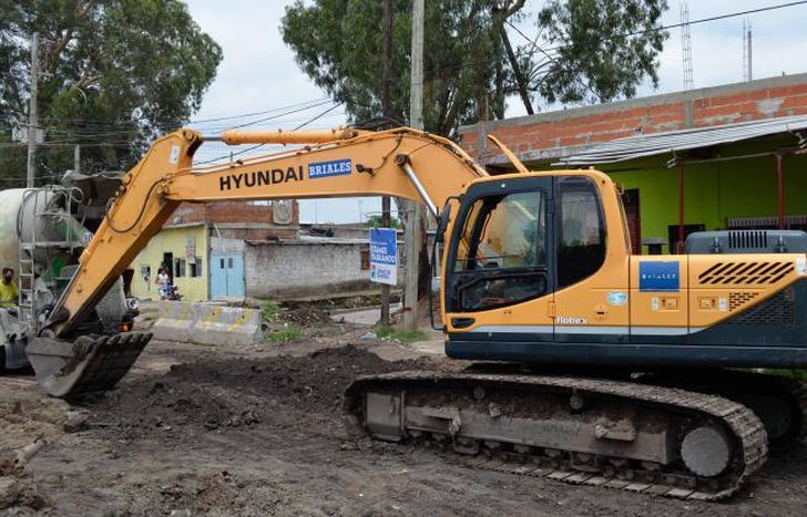 Hay obras en Centenario, Fiorito, Budge y Albertina.