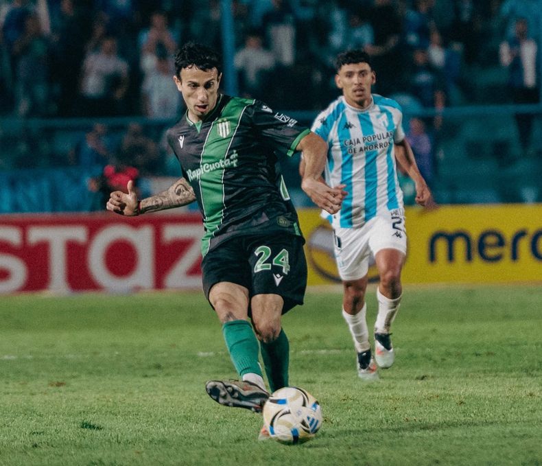 Banfield sumó, pero no le alcanzó. Banfield sumó, pero no le alcanzó.