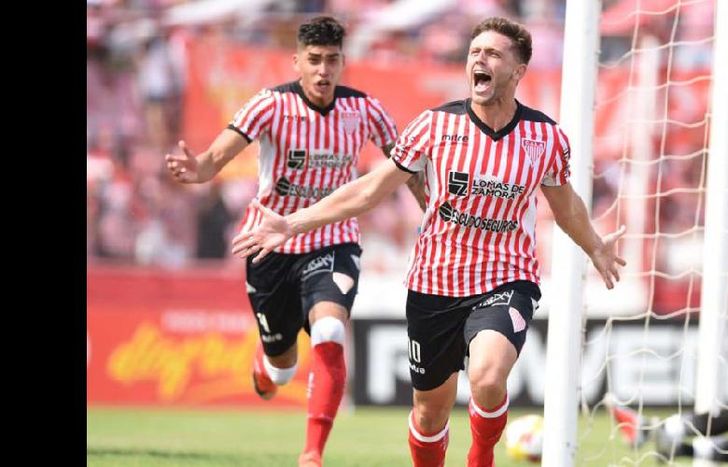 Ante la ausencia de Lenci, el Polaco será la carta gol del equipo.