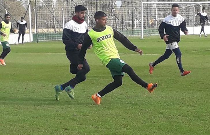 El Porvenir disputó un amistoso en Esteban Echeverría.