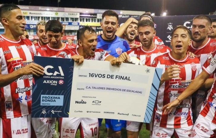 El cheque tras eliminar a Instituto.