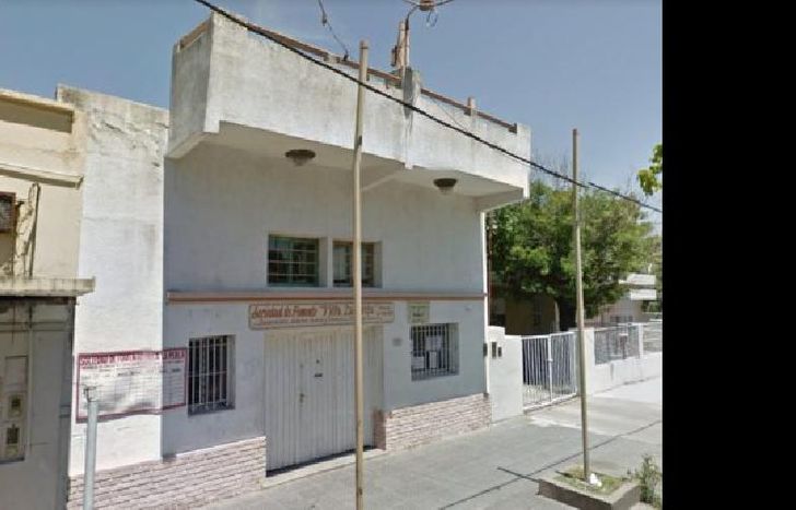 En Indalecio Gómez 732, Barrio La Perla.