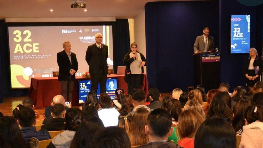 UNLZ: realizan la 35ª Jornada de Administración, Contabilidad y Economía