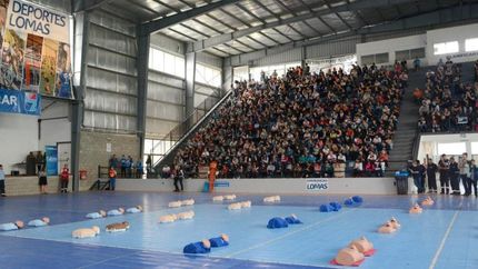 Ya son más de 250 mil las personas capacitadas en Lomas. Ya son más de 250 mil las personas capacitadas en Lomas.