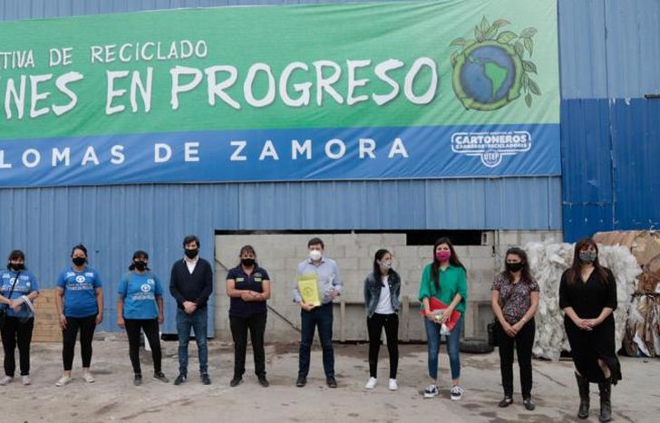 Participaron funcionarios e integrantes de cooperativas.