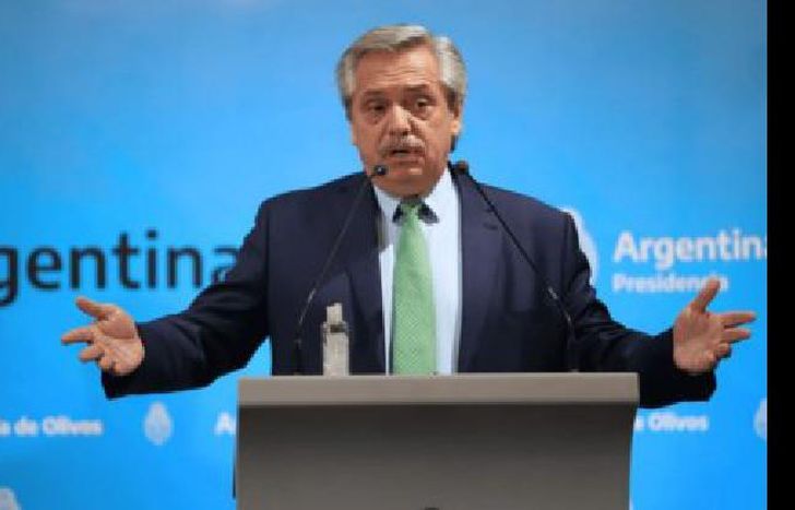 Hay sectores de la oposición que hacen reclamos alejados de la realidad, dijo.