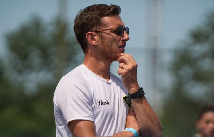 Colo Vila continúa en Lomas Athletic.