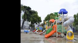 parte del nuevo mobiliario ya fue instalado en la plaza.