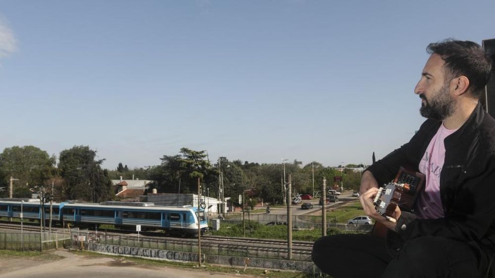 Leandro, músico lomense.