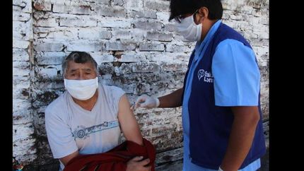 siguen los operativos de vacunacion antigripal en los barrios