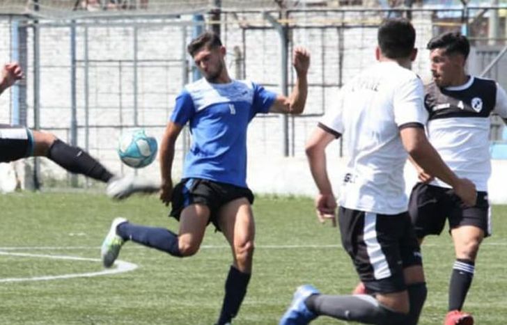 Claypole animó su segundo amistoso en Libertad.