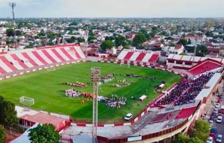 La hinchada podrá volver a ver a su club.