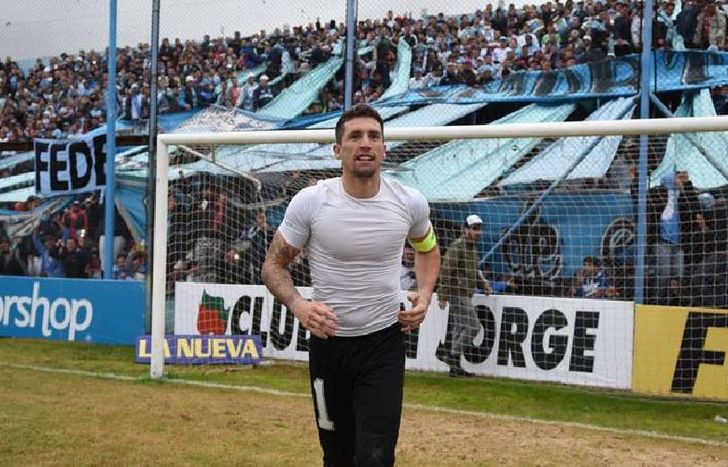 Federico Crivelli se sumará al plantel para trabajar a las órdenes de Cristian Aldirico.
