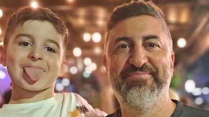 El nene asesinado y su papá.