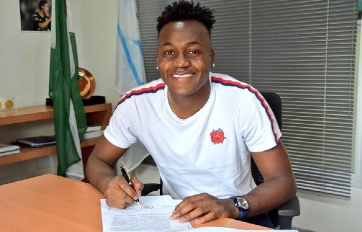 Arboleda extendió su contrato por dos años más.