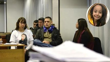 Los padres de Uma, durante el juicio.