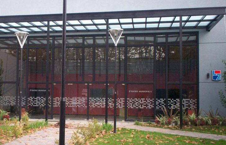 Mañana a las 9 se abrirán las puertas del Teatro del Municipio para dar inicio a la jornada.