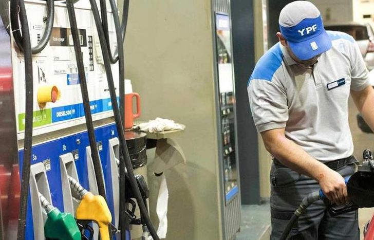 El aumento empezó a regir este sábado.