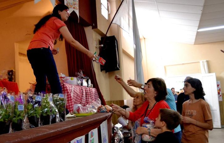 Todos los años, el festejo incluye almuerzo, sorteos y muchas sorpresas.