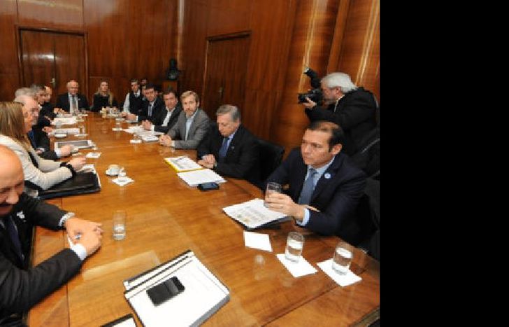 FrigerioyArangurencongobernadores2
