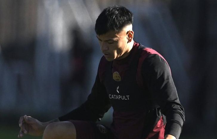 Walter Bou, baja sensible en Lanús.