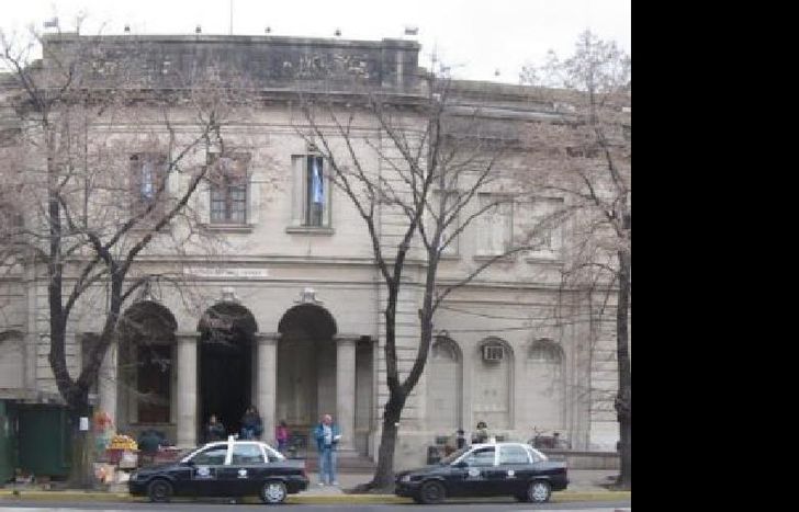 están internados en terapia intensiva en el Hospital de Niños Sor María Ludovica de la Plata.